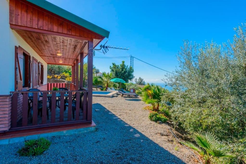 فيلا House With Private Pool أريناس المظهر الخارجي الصورة