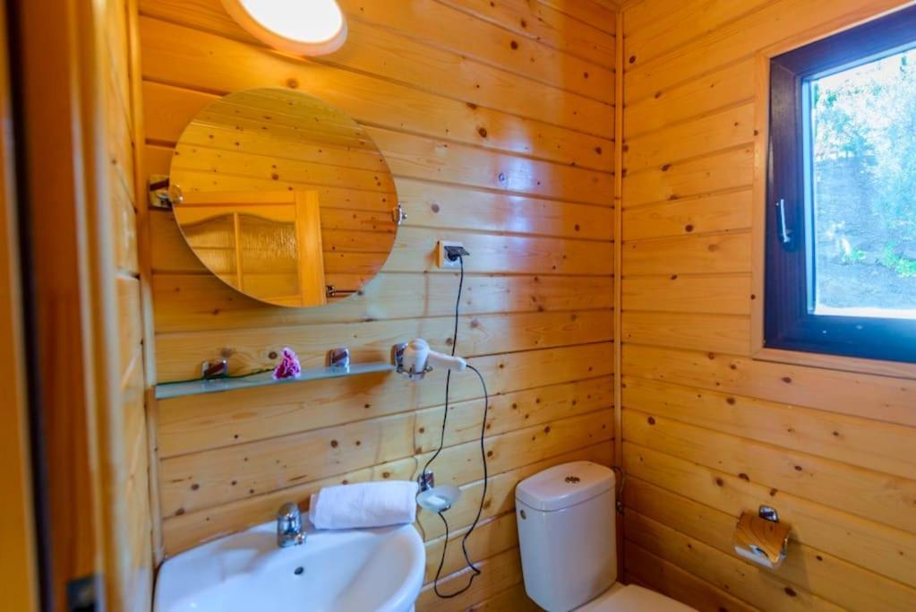 فيلا House With Private Pool أريناس المظهر الخارجي الصورة